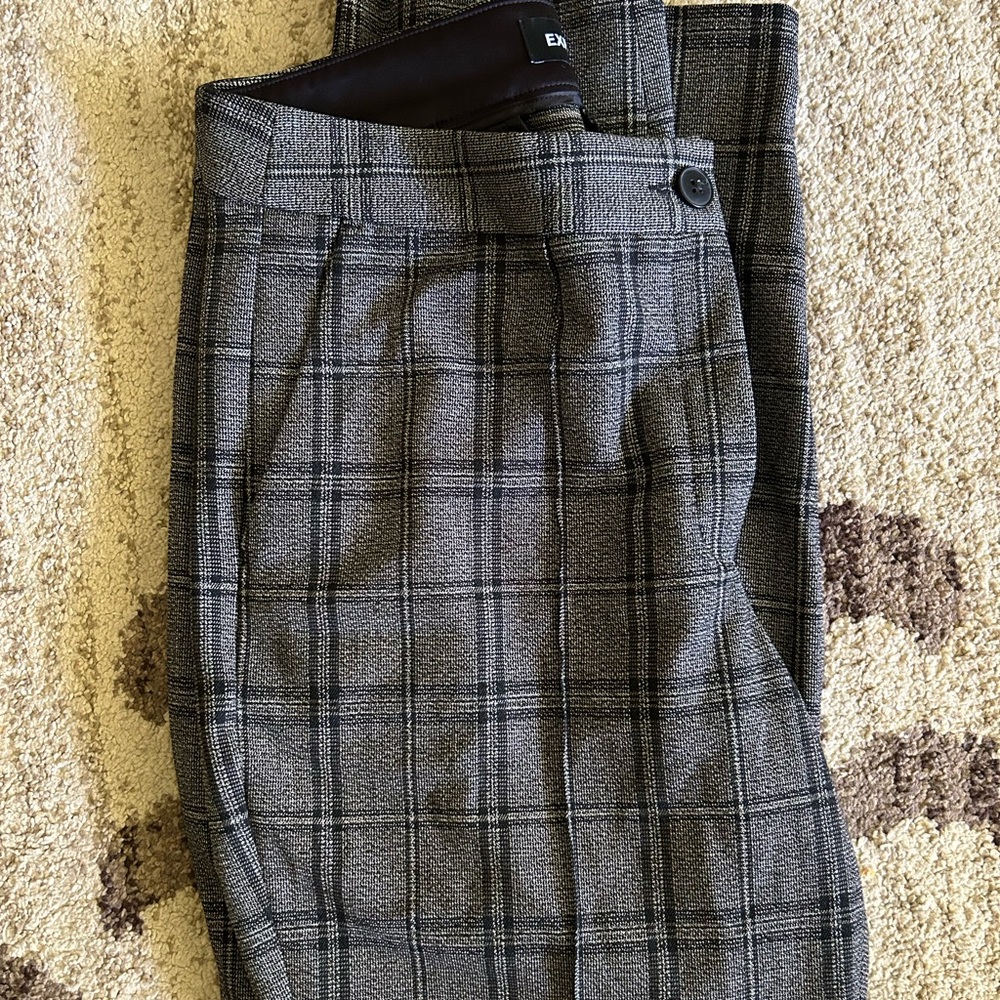 Express Women's Grey Plaid Trousers, high rise/tapered